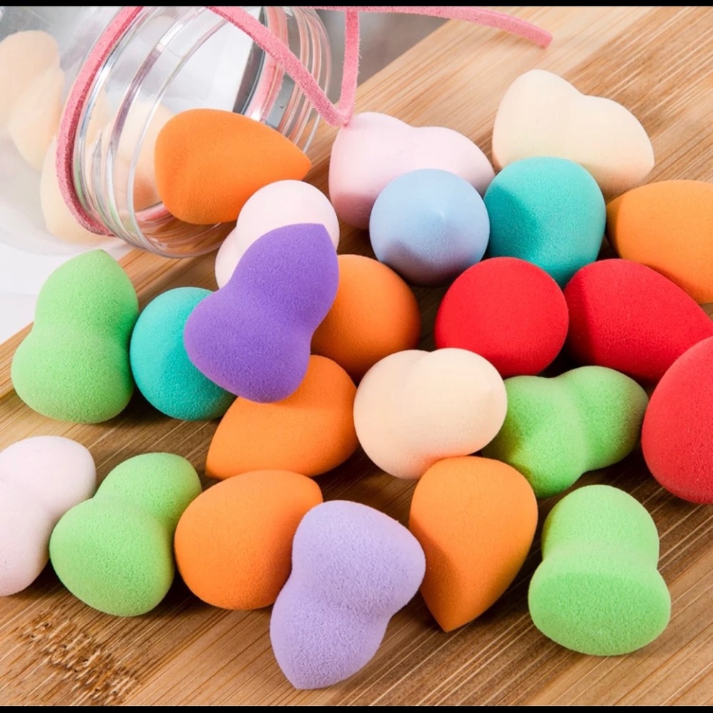 Makeup sponges